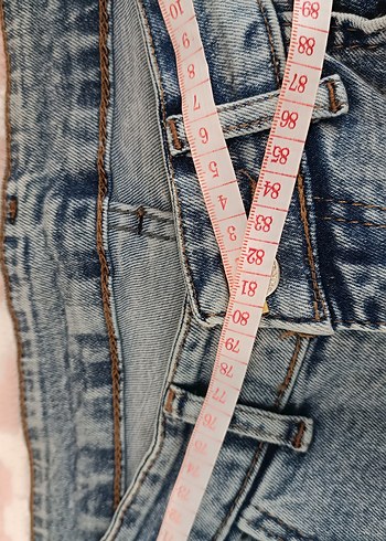 Yırtık Detaylı Salaş Kadın Jean - Görsel 4