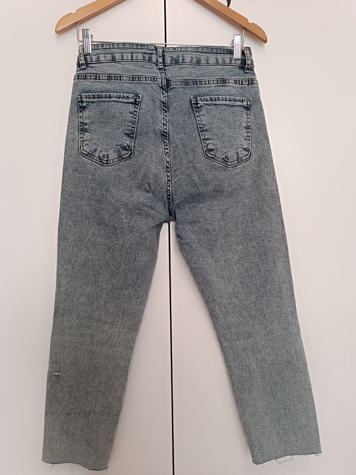 Yırtık Detaylı Salaş Kadın Jean - Görsel 2