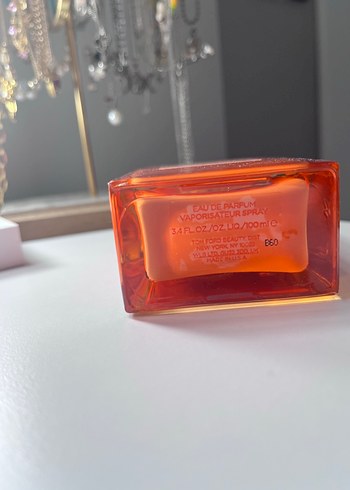 Tom Ford Tom Ford Bitter Peach Kadın Parfümü 100ml