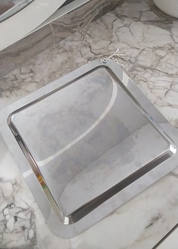 Beden Renk Altın Çiçek Desenli Parlak Tepsi 2adet