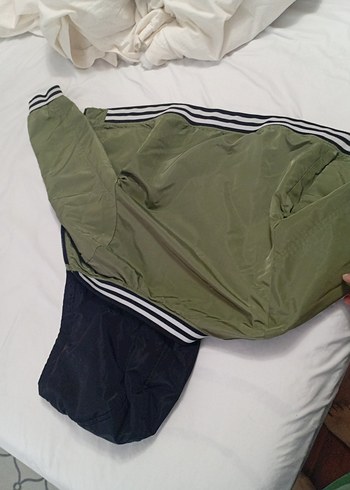 Kapüşonlu Haki Erkek Çocuk Mont - Görsel 6