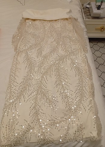 Drapeli Uzun Kollu Beyaz Midi Abiye Elbise - Görsel 7