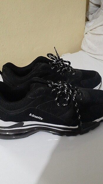 Kinetik spor ayakkabi