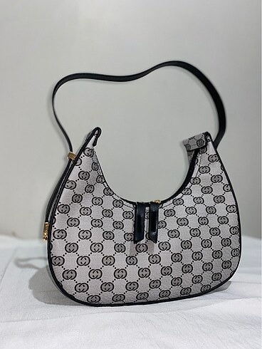 Gucci Kol çantası