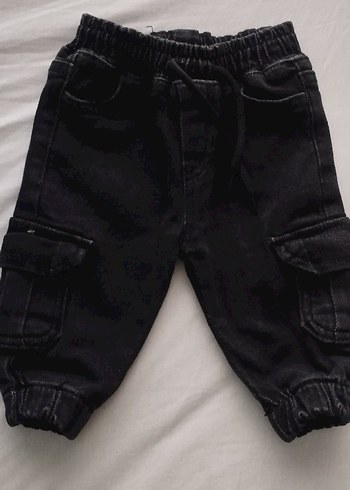 Civil Erkek Çocuk Siyah Kemerli Rahat Kot Pantolon