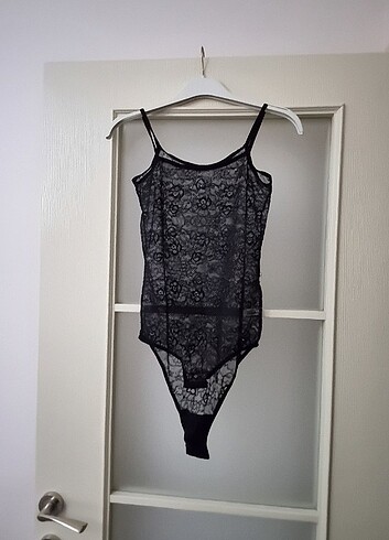 Tül bodysuit