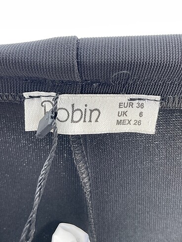 36 Beden siyah Renk Robin Mini Şort %70 İndirimli.