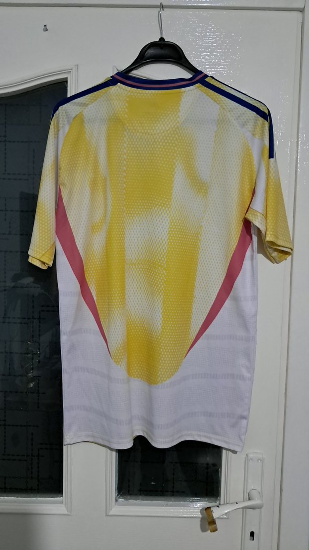 Sarı Juventus Adidas erkek forma - Görsel 2