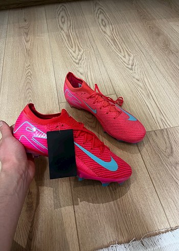 Nike Air Elite Yarım Çoraplı Krampon - Görsel 2