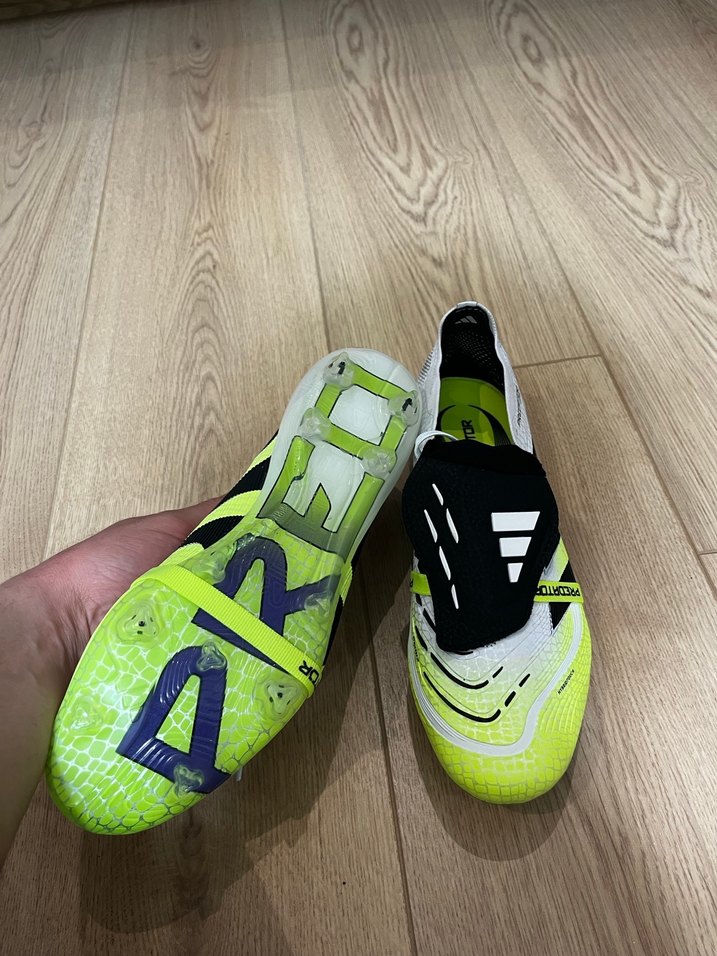 Adidas Predator Krampon - Görsel 2