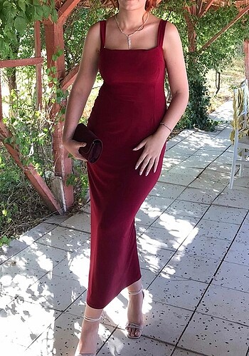 l Beden Bordo sırt detay uzun elbise
