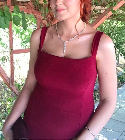 l Beden bordo Renk Bordo sırt detay uzun elbise