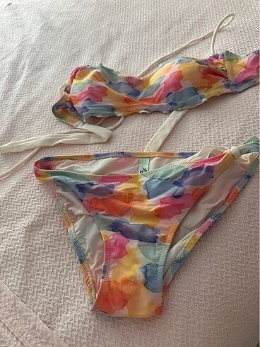 Kyo etiketli bikini yeni ürün