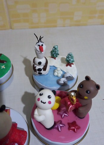 Renkli Karakter Figürlü Dekoratif Obje mum - Görsel 5