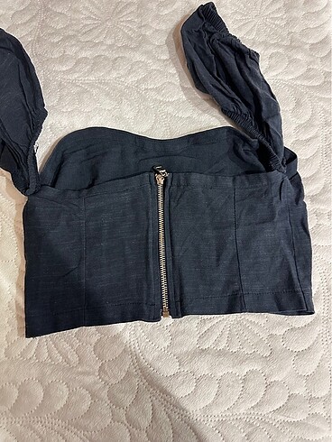 s Beden Lefon crop