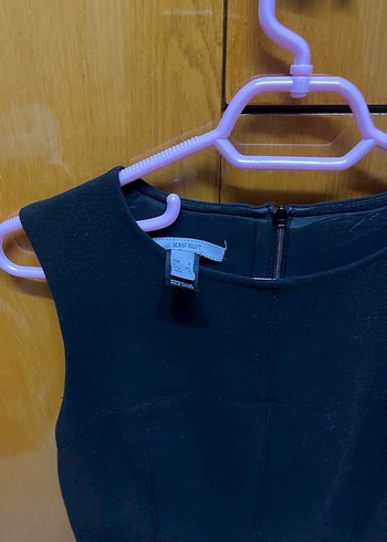 Siyah Kolsuz Elbise - Görsel 2