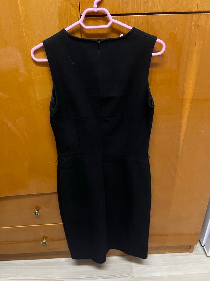 Siyah Kolsuz Elbise - Görsel 3