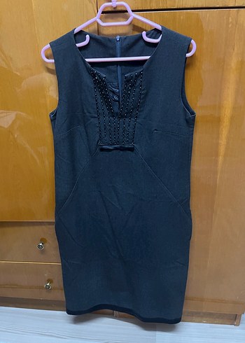 Siyah V Yakalı Kolsuz Midi Triko Elbise - Görsel 2