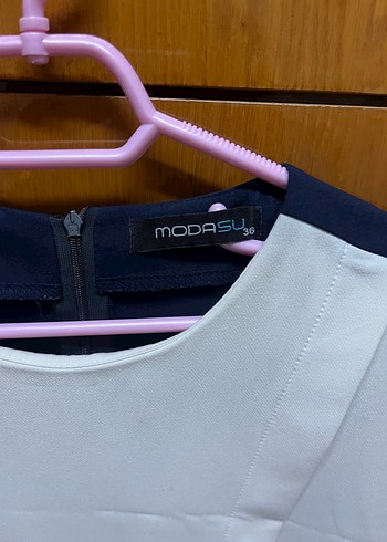 Drapeli Siyah Beyaz Midi Elbise - Görsel 2