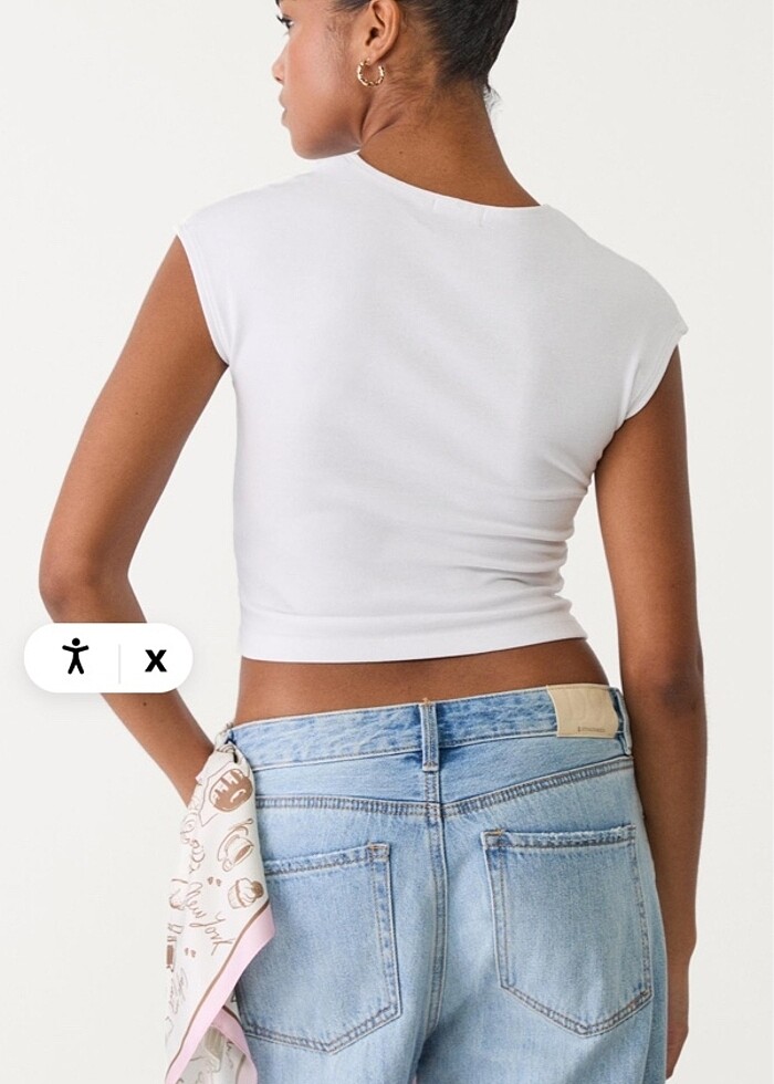Basic beyaz crop - Görsel 3