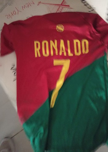 Kırmızı Yeşil Ronaldo 7 Baskılı Forma