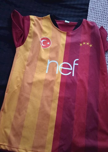 Kırmızı Erkek Kısa Kollu Galatasaray Forması