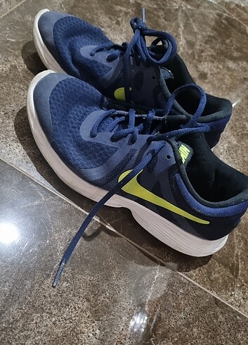 Nike Nike Spor Ayakkabı