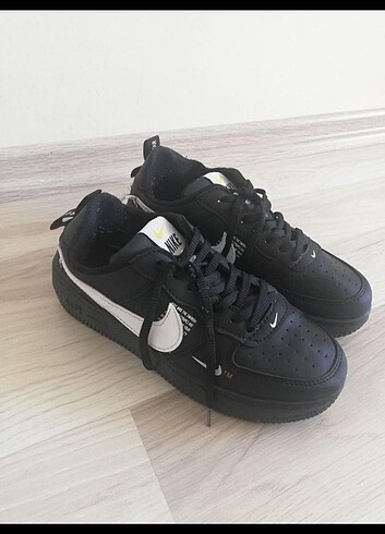 Nike spor ayakkabı