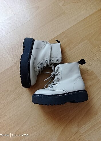 24 Beden camel Renk Kız çocuk bot