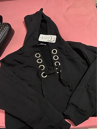 Crop siyah sweatshirt