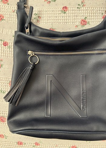 Nautica Lacivert Deri Fermuarlı Kadın Çanta