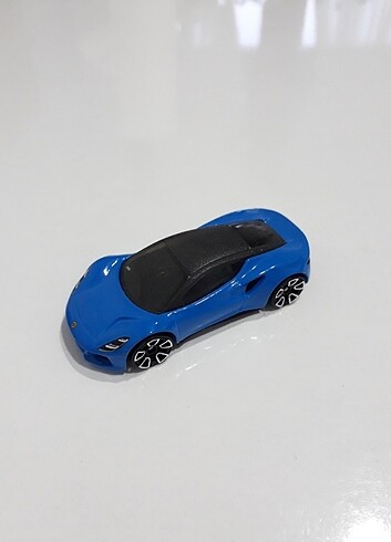 Hot Wheels Lotus Emira