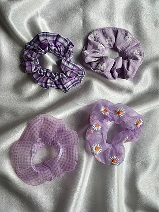 4?lü scrunchie