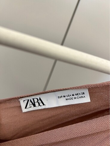 Zara tek kollu bluz