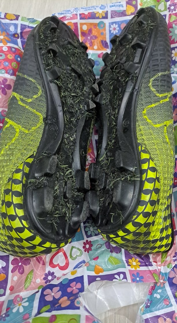 Renkli Erkek Futbol Ayakkabısı Velcro Bantlı - Görsel 2