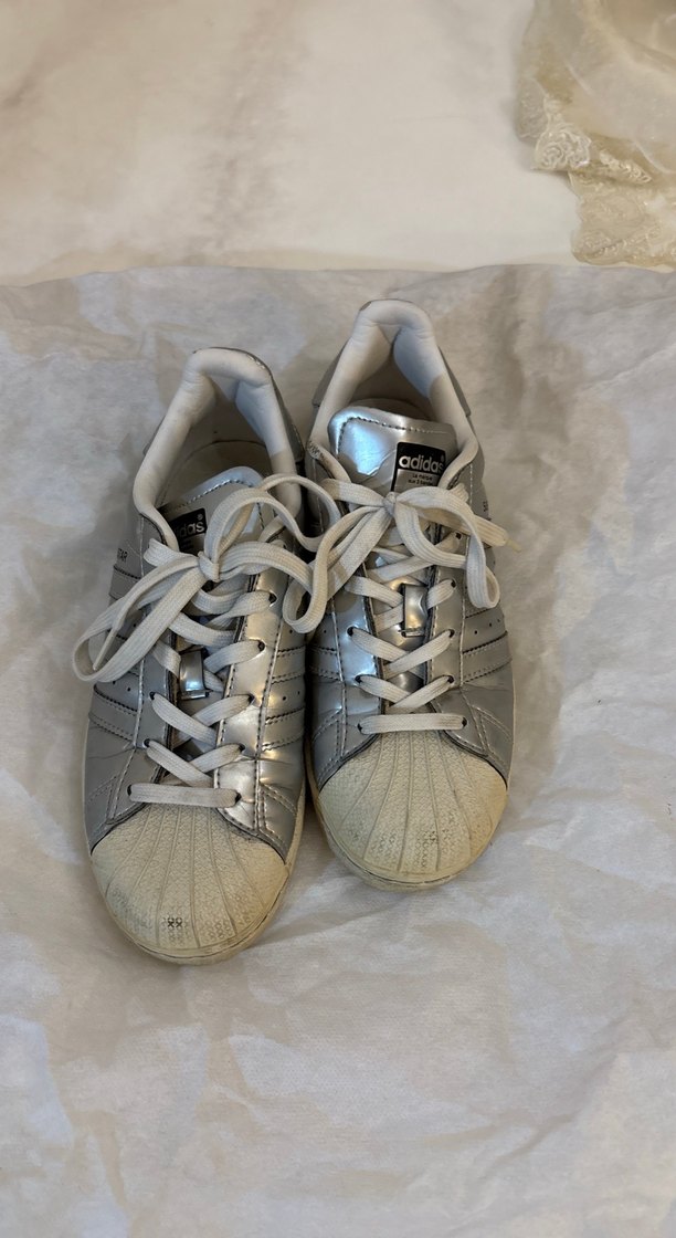 Gri Adidas Kadın Spor Ayakkabı - Görsel 4