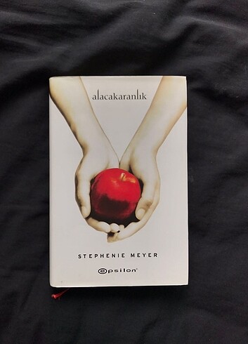 Alacakaranlık serisi 1. kitap