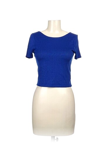 PreLoved T-shirt %70 İndirimli.