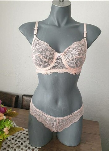 Somon rengi Dantel takım 80 85 90 bedenleri mevcut