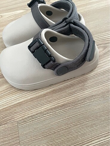 Zara Zara sandalet
