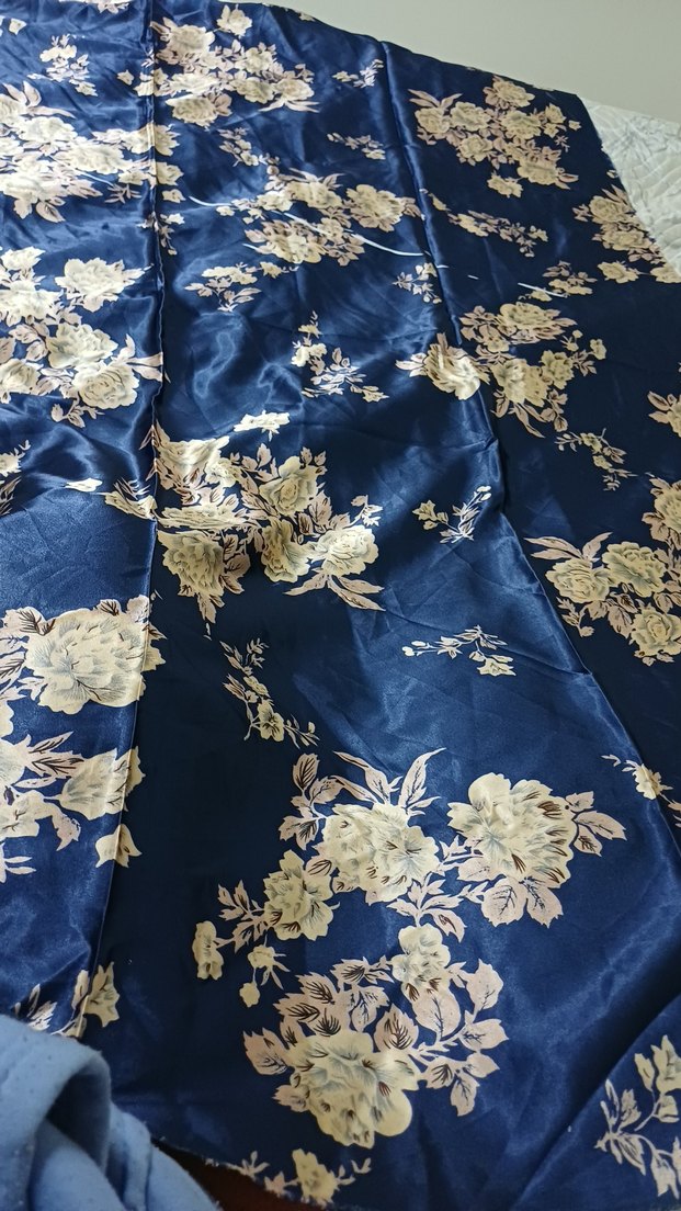 Parlak Çiçek desenli Kumaş - Görsel 4