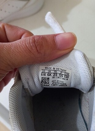 23 Beden Orijinal Adidas çocuk ayakkabısı