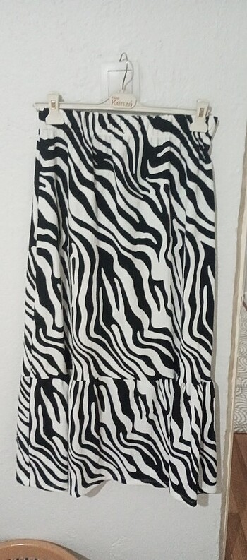 Leopar desenli beli lastikli şık günlük etek