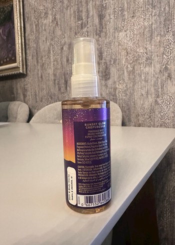 Bath & Body Works Sunset Glow body mist 88 ml