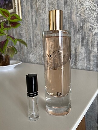 Rose gourmand ve red temptation