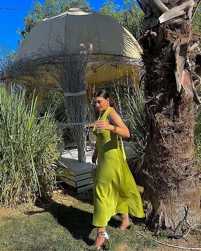 Mango Mango drape detay saten elbise