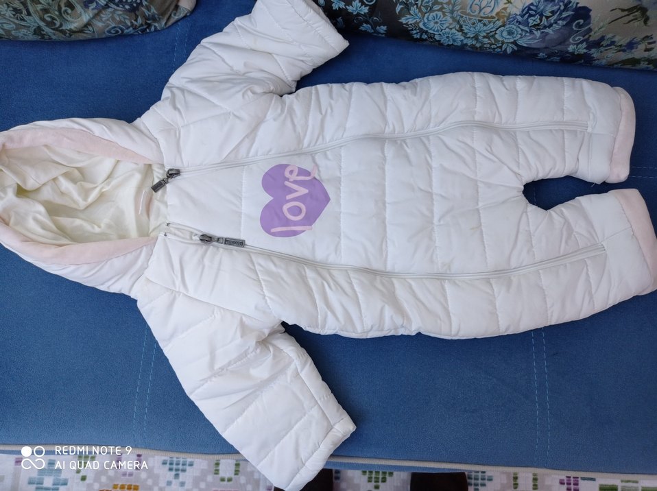 Beyaz Kız Bebek Kapüşonlu Kar Tulumu - Görsel 2