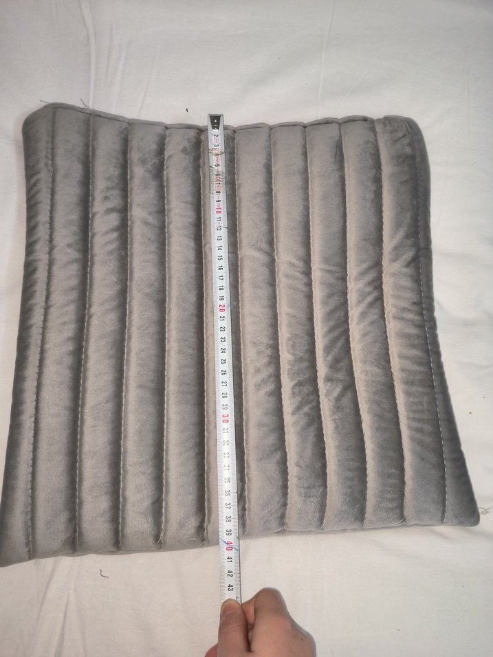 Gri Modern Desen Yastık - Görsel 2