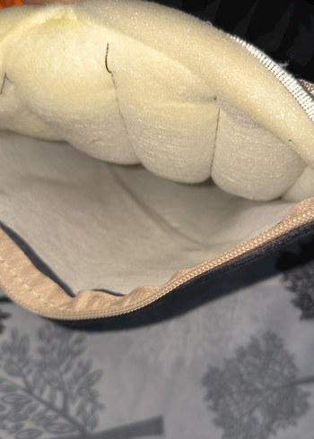 Gri Goth Tarzı Yastık Kılıfı - Görsel 4