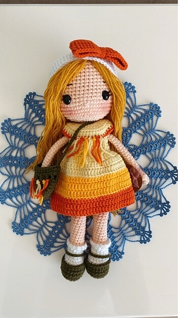 Amigurumi oyuncak bebek